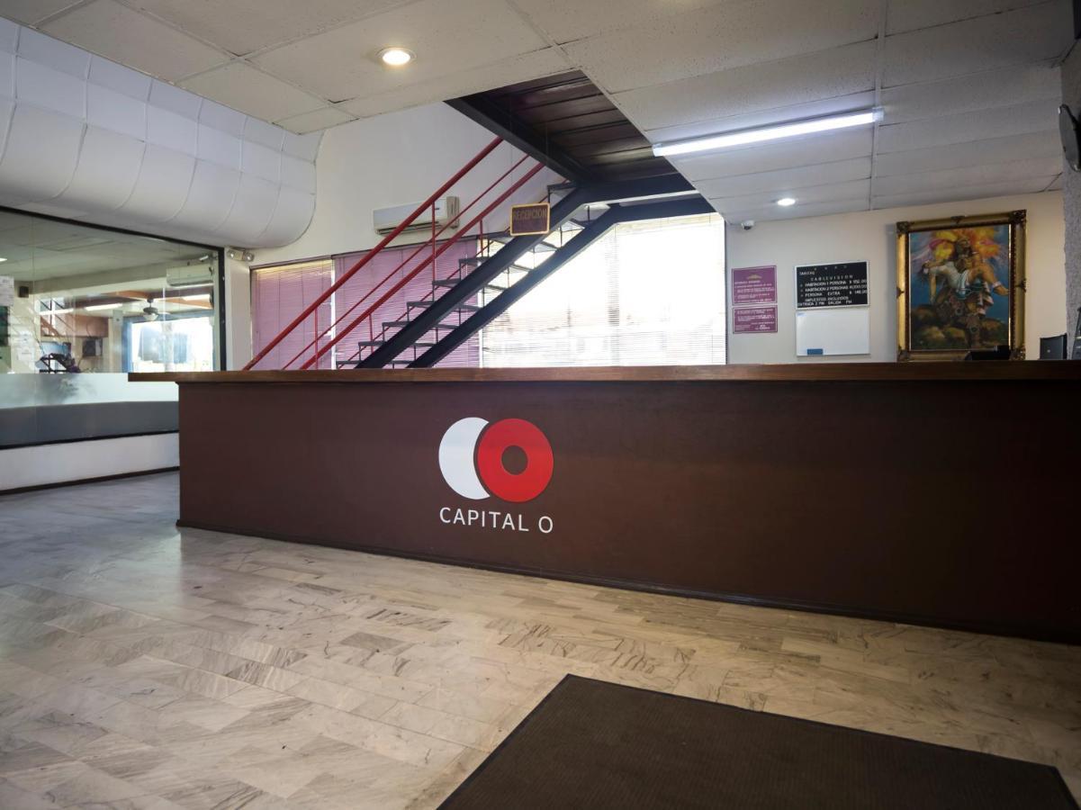 Capital O 88 Inn San Nicolas de los Garza Bagian luar foto