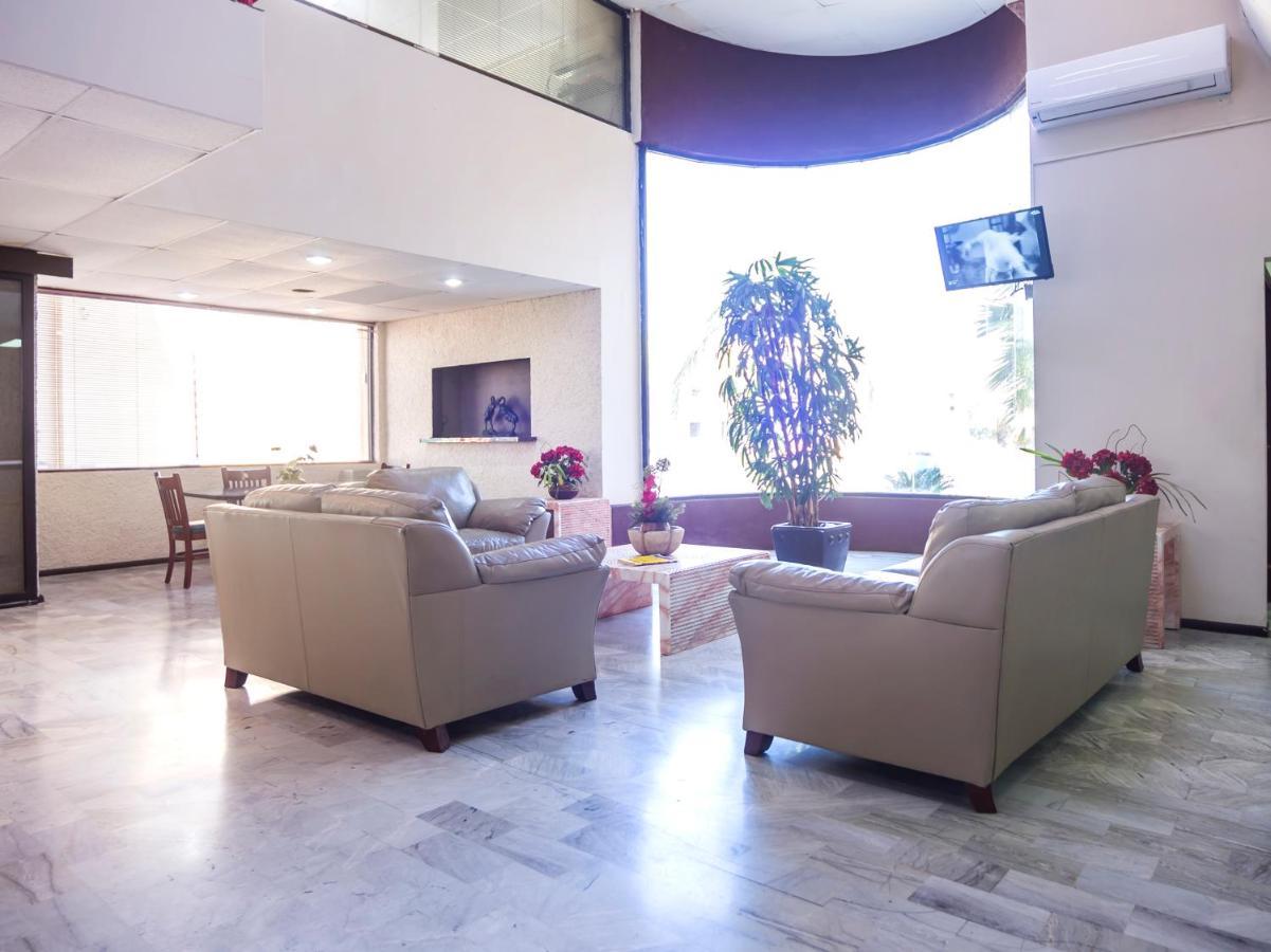 Capital O 88 Inn San Nicolas de los Garza Bagian luar foto